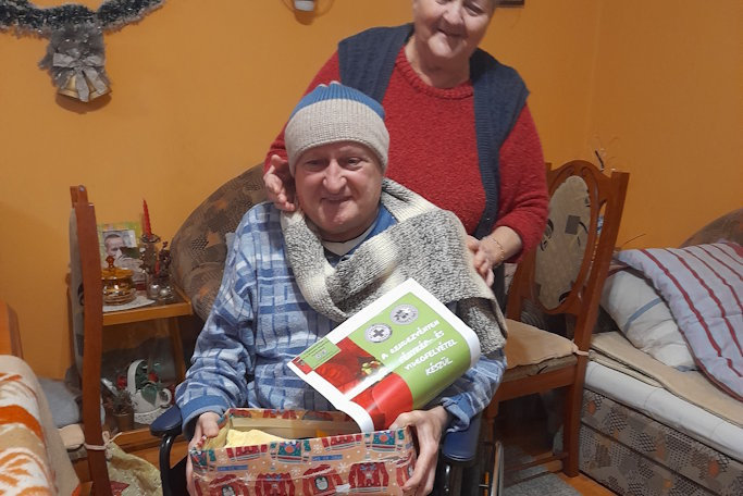 Gifts cheer isolated pensioners in rural hungary