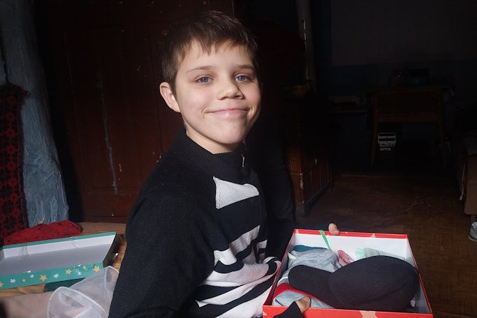 Gifts for kids allowed home for christmas
